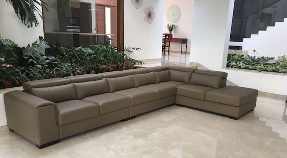 Bella Custom Sectional